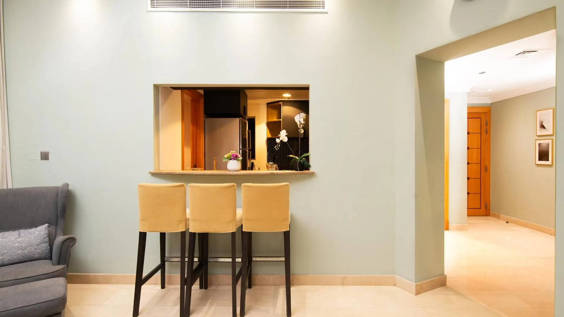 Apartment Avant Marina 2Br With Amazing Views Dubai